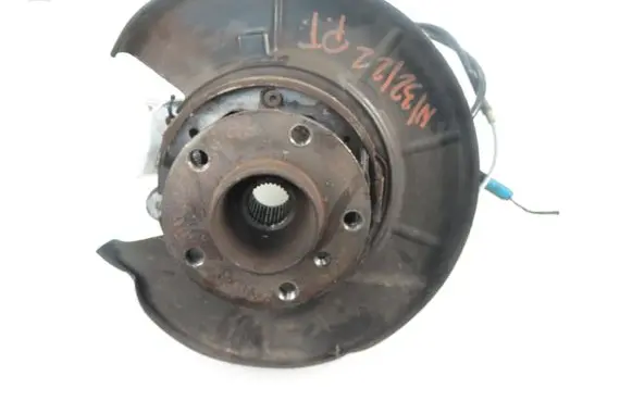 BMW X5 E53 Stub axle 
