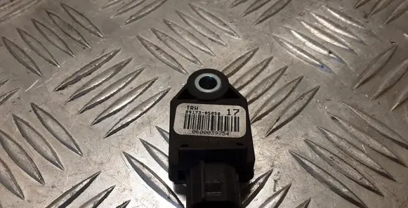 Toyota Verso Airbag deployment crash/impact sensor 8917305050