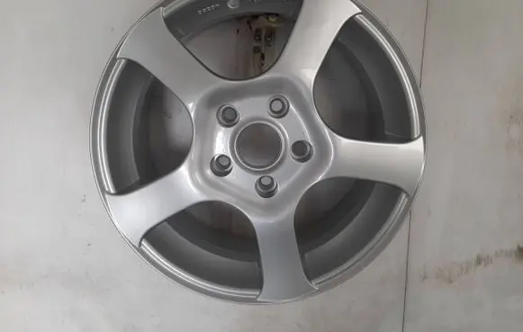 Nissan Leaf I (ZE0) R16 alloy rim KBA45355