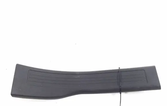 Mercedes-Benz ML W164 Rear sill trim cover A1646801135