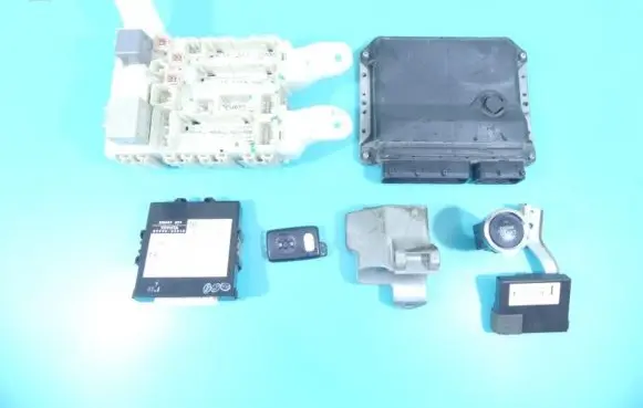 Toyota Auris 150 Engine control unit/module ECU 89661-02D81 IMPRK1337032