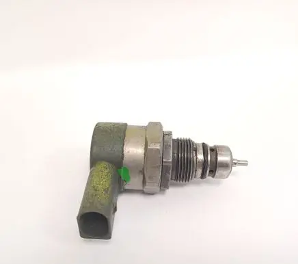BMW X1 E84 Fuel pressure regulator 0281002949