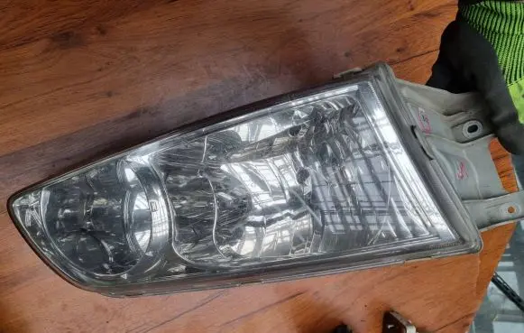 Hyundai H-1, Starex, Satellite Headlight/headlamp 921024A5XX