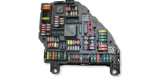 BMW 5 F10 F11 Fuse module 9264923 417033452 03477146