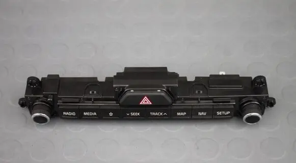KIA Sportage Head unit multimedia control 68020