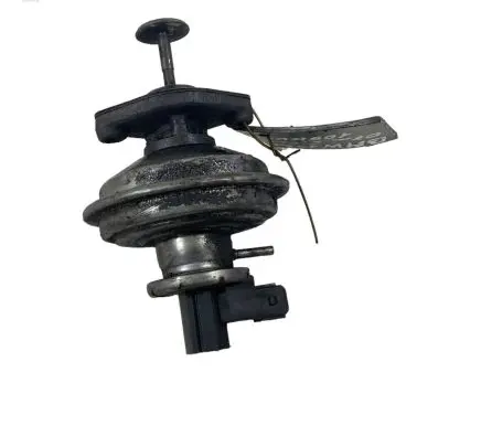 BMW 1 E81 E87 EGR valve 70068408