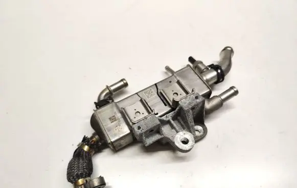 Dodge Durango EGR valve cooler 05281255A