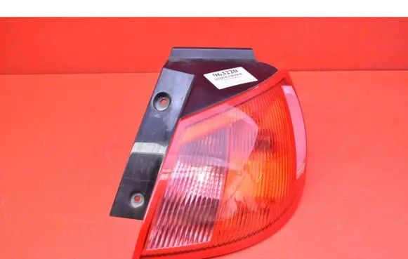 Mitsubishi Colt Rear/tail lights MR957366
