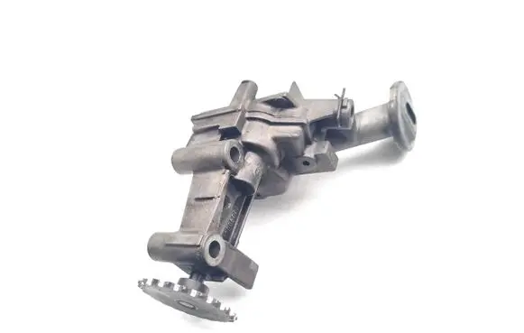 Opel Vivaro Oil pump 7700600252
