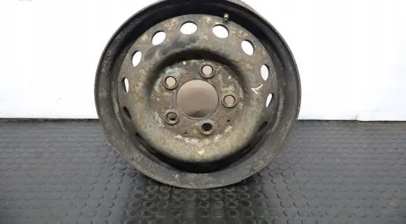 Volkswagen II LT R15 steel rim 