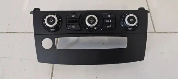 BMW 5 E60 E61 Climate control unit 6976361 P1196 100908