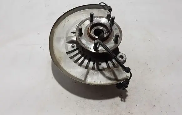Chrysler Pacifica Front wheel hub 68189018AC