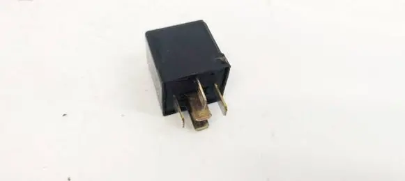 Chrysler 300 - 300C Other relay 04727370AA