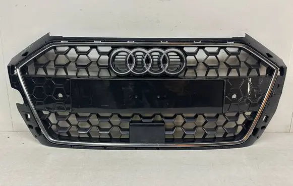 Audi A1 Front grill 82A853651B 82A853653B 82A853651