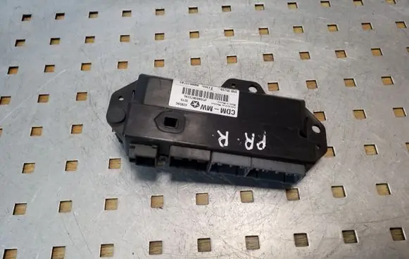Chrysler 300 - 300C Door control unit/module 56038722AL