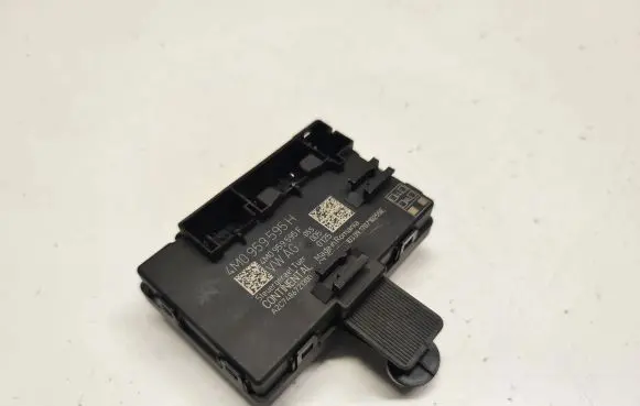 Audi Q7 4M Door control unit/module 4M0959595F 4M0959595H A2C7486721300