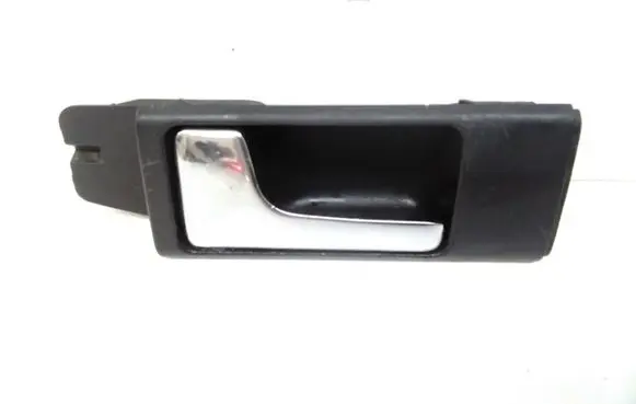 Rear door interior handle