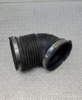 BMW 3 E90 E91 Air intake hose/pipe 7532755