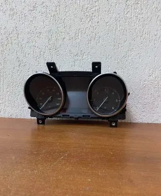 Land Rover Discovery 5 Speedometer (instrument cluster) HY3210849BF 802