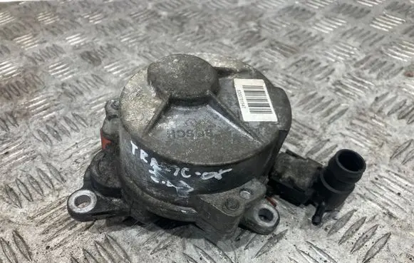 Renault Trafic II (X83) Vacuum pump 8200781547