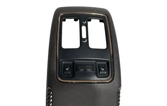Jeep Grand Cherokee USB socket connector 68145567AA C01691009JB C01690006BL