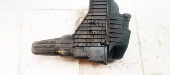 Air filter box