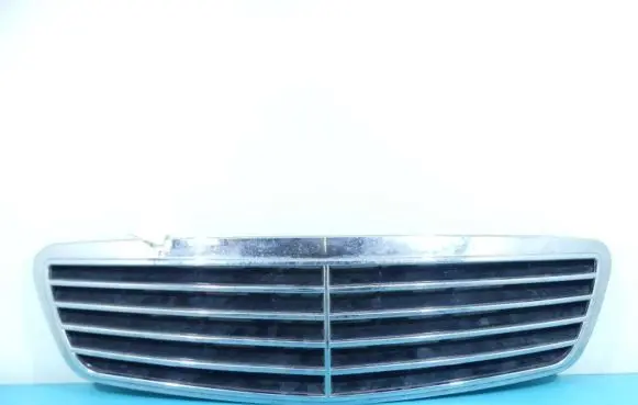 Mercedes-Benz S W220 Front bumper upper radiator grill IMPRK982070