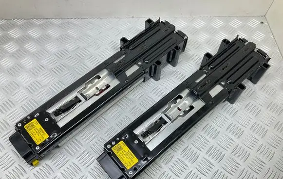 Audi A3 S3 8V Convertible roof roll over bar 8V7880077 8V7880078
