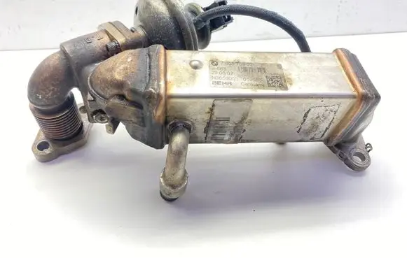 BMW 1 E81 E87 EGR valve cooler 780518902 019665 N3659003