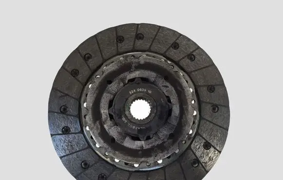BMW 5 E60 E61 Clutch set kit 324063910 7637279