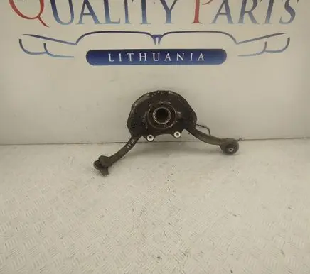 Mercedes-Benz C W205 Front wheel hub spindle knuckle