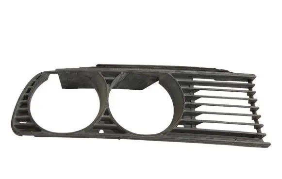 BMW 3 E30 Under headlight/headlamp trim 1876092
