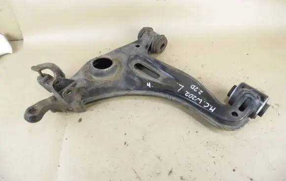 Mercedes-Benz C W202 Front lower control arm/wishbone