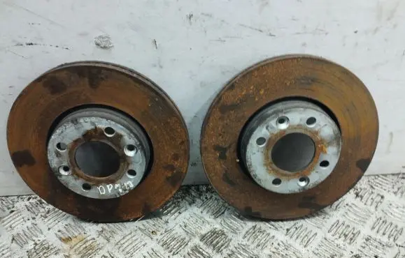 Renault Clio V Front brake disc