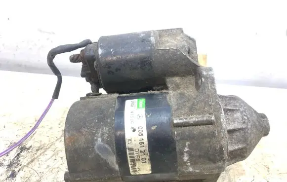Mercedes-Benz A W168 Starter motor 0051512101 D7E8 15B8975CG