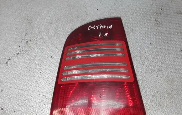 Skoda Octavia Mk1 (1U) Rear/tail lights 1U9945095