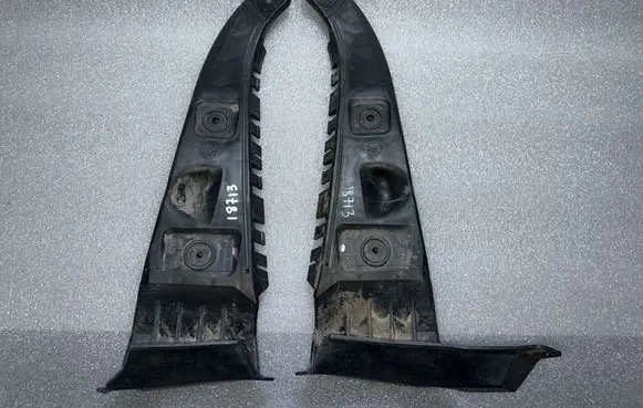 Audi A6 S6 C5 4B Rear bumper mounting bracket 4B9807454F 4B9807453F