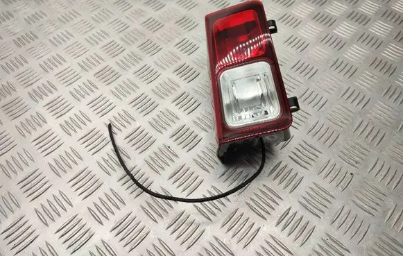 Renault Trafic III (X82) Reverse light 265548758R