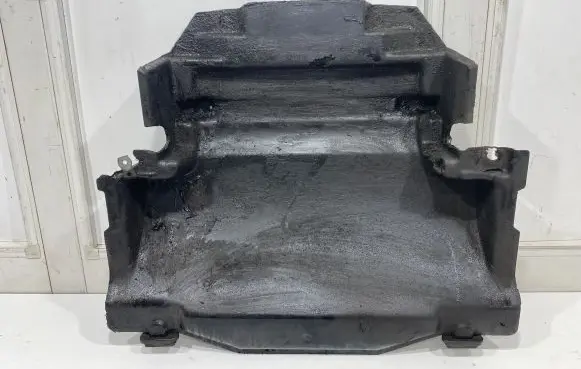 Volkswagen II LT Engine splash shield/under tray A9015240225 A9015240325 A9045240025