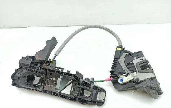 Mercedes-Benz E W213 Front door lock A2220063999 A0997602100 A0997202100