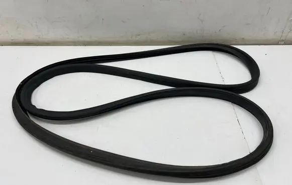 KIA EV6 Trunk rubber seal (body) 