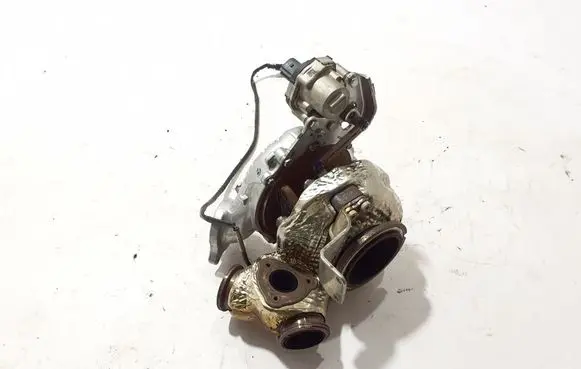 Audi A4 S4 B9 Turbo 059145873ER
