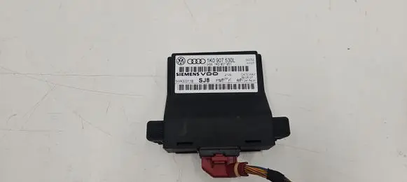 Skoda Superb B6 (3T) Gateway control module 1K0907951 1K0907530L 5WK50011B