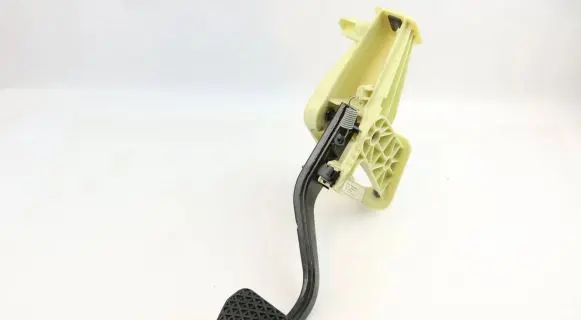 BMW X3 F25 Brake pedal 6793494