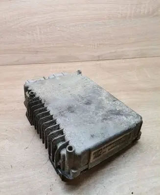 Chrysler Voyager Engine control unit/module ECU 04727402AJ 982560
