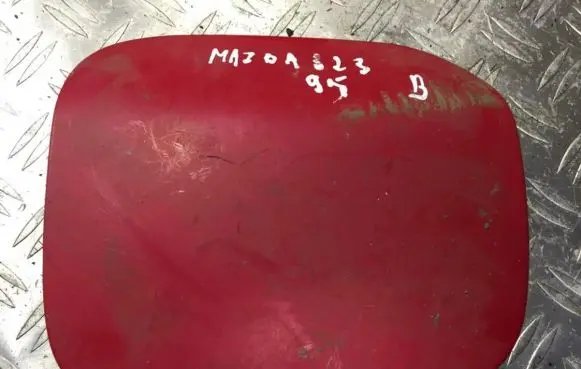 Mazda 323 Fuel tank cap