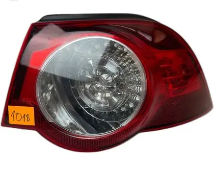 Volkswagen PASSAT B6 Rear/tail lights 1Q0945258A