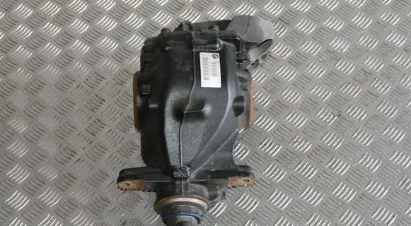 BMW 1 F20 F21 Rear differential 7589481