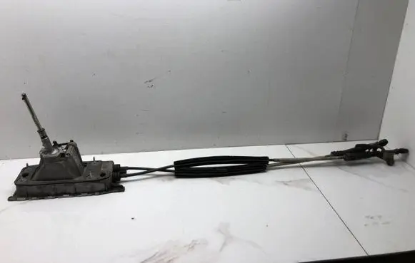 Audi A3 S3 8P Gear shifter/selector 1K0711049AT 1166 D495