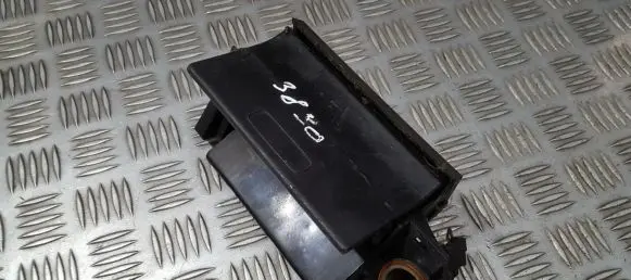 Car ashtray